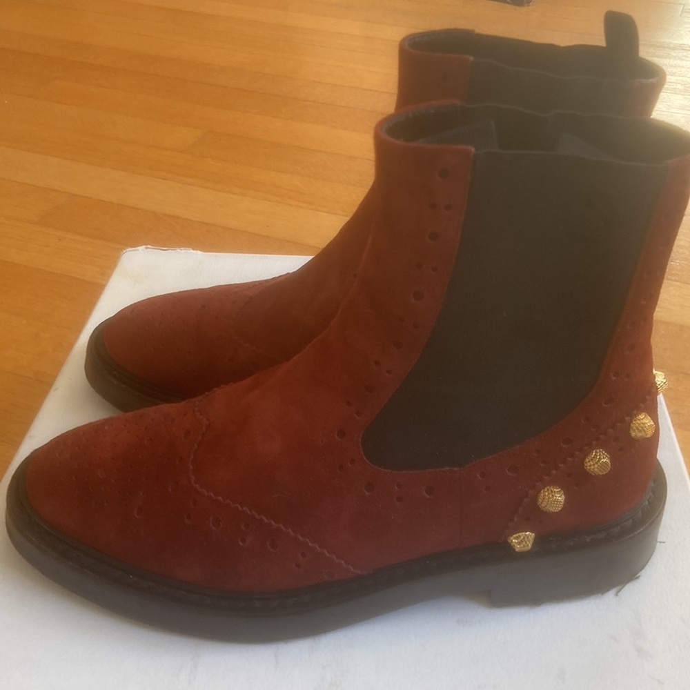 VGC Balenciaga Burnt Red Suede Chelsea Stud Boot EU sz 37 made in Italy